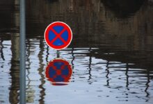 Podpojištění paneláků: Sedm z deseti SVJ riskuje finanční krach